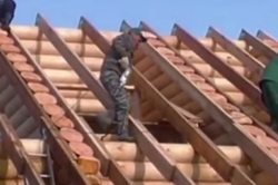 как да се изгради двускатен покрив