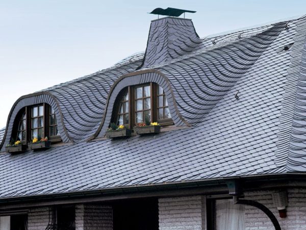 Срокът на експлоатация на покрив от шисти може да бъде над 200 години.