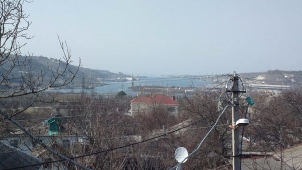 Ето как изглежда Севастополският залив от балкона ми.