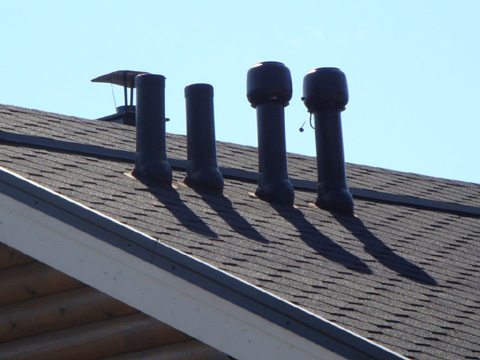 вентилационно оборудване, монтирано на покрива